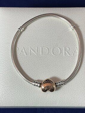 NWOT 100% PANDORA Rose Gold Two tones 925 Heart Clasp Bracelet 7.9"/19cm 580719
